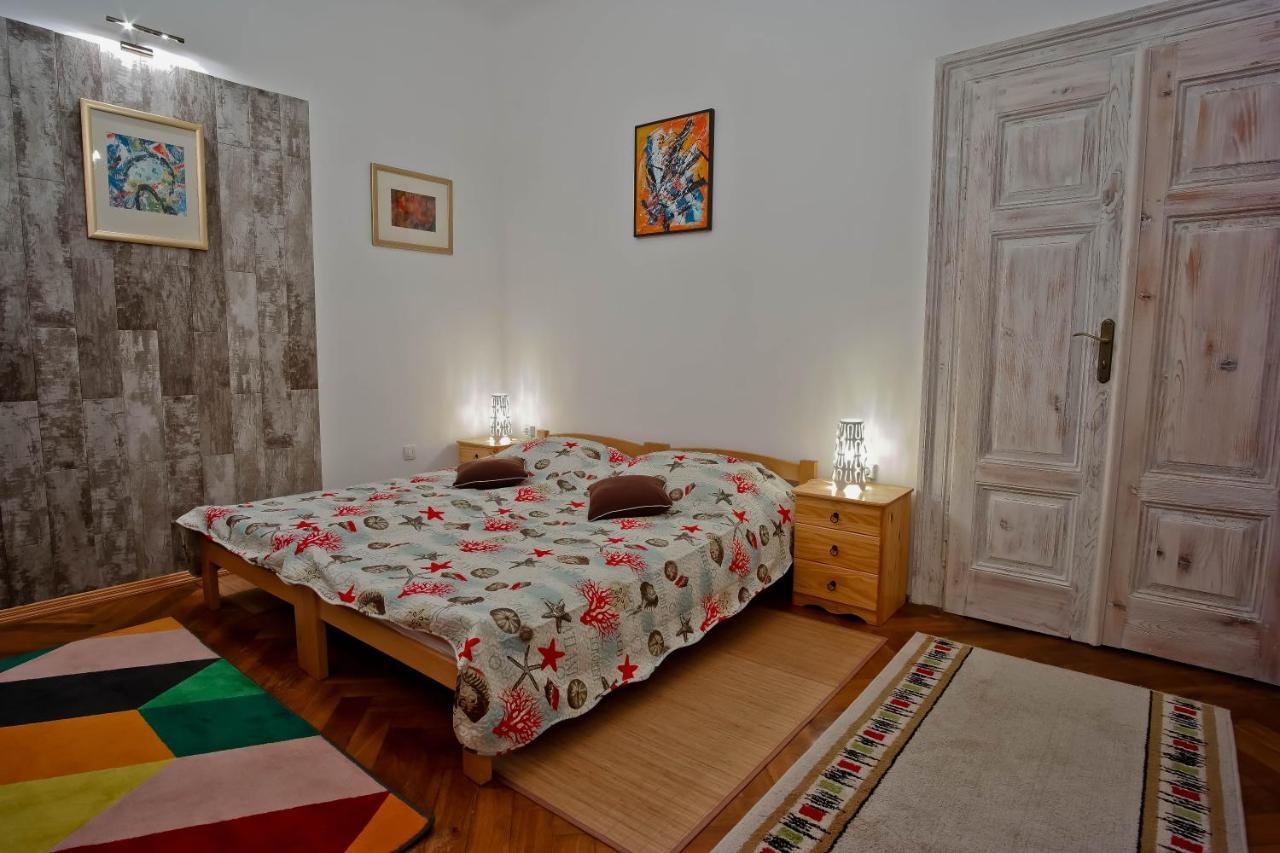 Appartamento Côté ensoleillé Pola Esterno foto